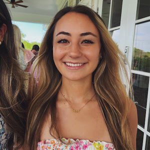 Meet your Posher, Julia